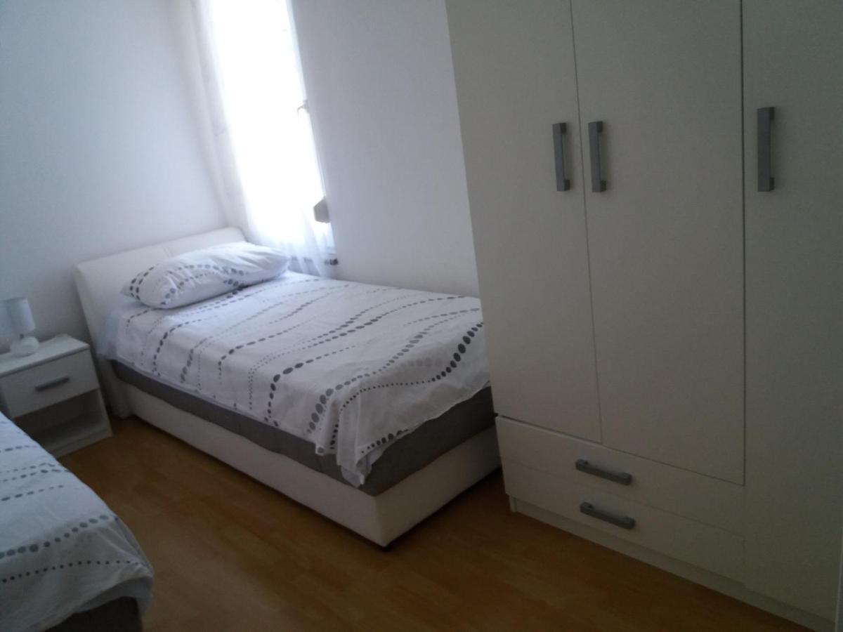 Apartment Tanya Fiume Esterno foto
